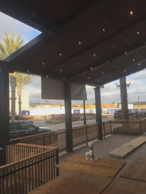 Awning-7.jpg